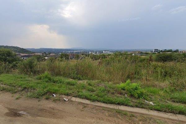 Prime Vacant Land in Rose Park, Ladysmith

Property Overview:

Erf Size: 940 m&#178;

Zoning: Residential

Description: ...