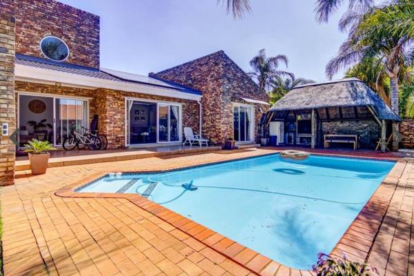 Nestled in the serene suburb of Edleen, Kempton Park, this exquisite 4-bedroom house offers a harmonious blend of comfort and modern ...