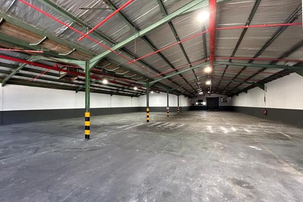 This 716m2 warehouse in Tongaat offers a secure and functional industrial space, ideal for storage, distribution, or manufacturing ...