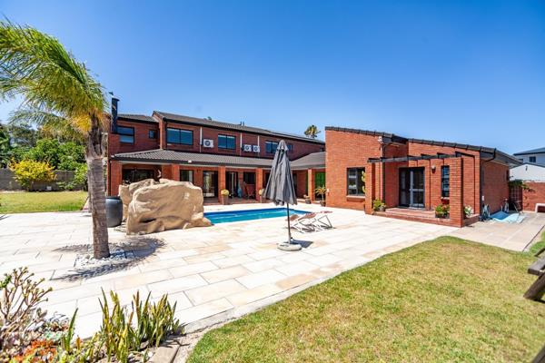 Nestled on a generous 1641m&#178; erf, this exquisite family home with a Flatlet offers everything you could wish for and more. From ...