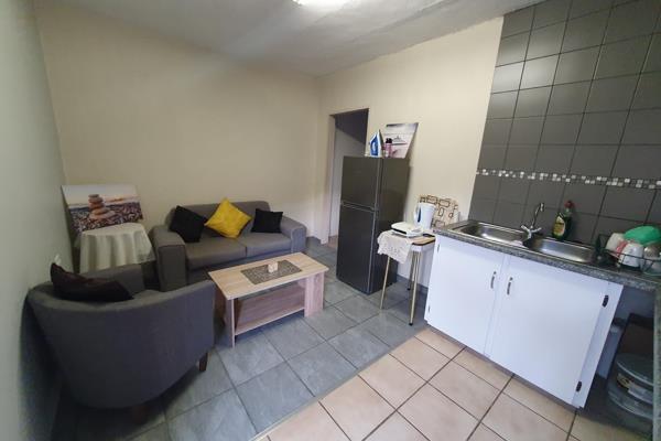 Cozy one bedroom garden flat in quiet area. Suitable for a single person only.

The garden flat is 37 sqm and consists of an open-plan ...