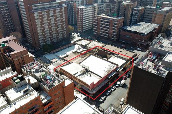 Introducing a prime commercial property in the heart of Hillbrow! This property offers ...