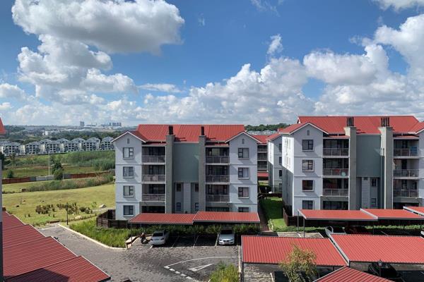 **Modern 1-Bedroom Apartment for Rent – Red Ivory Lane, Modderfontein**  

Discover ...