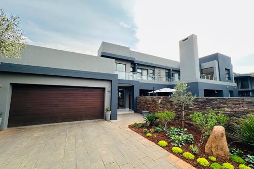 5 Bedroom House for sale in Serengeti Lifestyle Estate