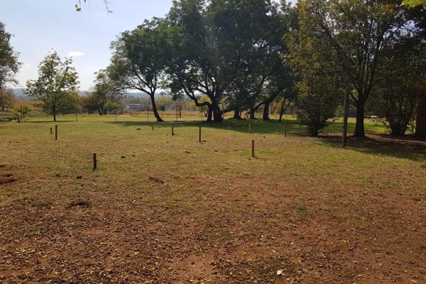 Raslouw ah

2.95 ha of land perfectly situated in Raslouw Agricultural area.  

The property has a 3 bedroom house and 2 bedroom ...