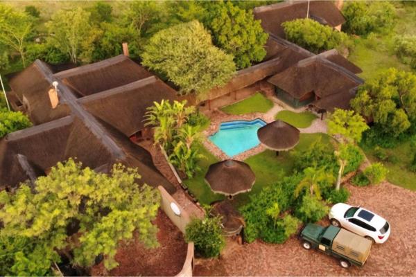 This luxury Game Lodge is in Dinokeng which is the closest BIG 5 Game Reserve to Pretoria and Johannesburg.
Price- R16 500 000 plus ...