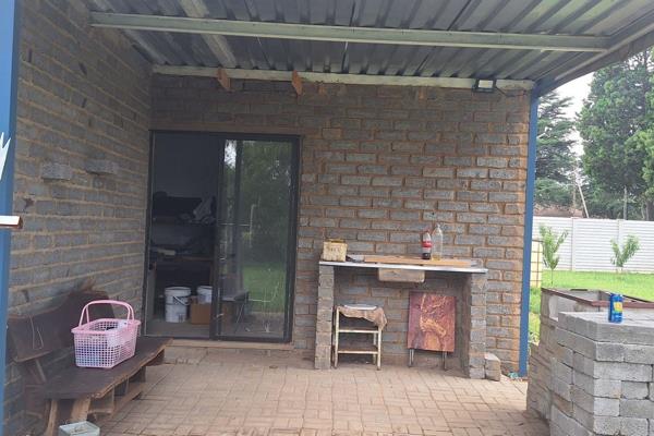 1.36 Ha - Smallholding near Vanderbijlpark town
This property is the best location for pensioners or first time buyers.
No ...