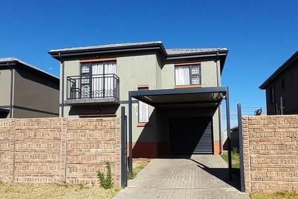 Protea Glen Extension 43, located in Soweto, Johannesburg, offers a range of affordable ...