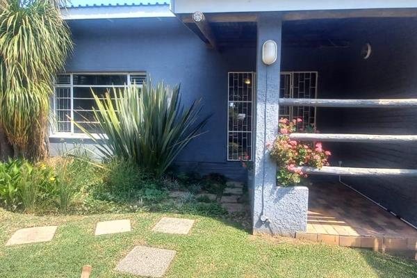 This safe and spacious 3 bedroom house is situated in Panorama.
It offers ample living ...