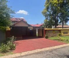 House for sale in Brackendowns