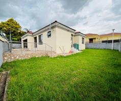 House for sale in Die Heuwel Ext 4