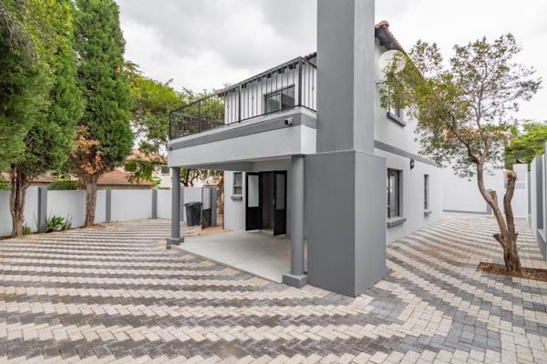 Elegant and Stylish Renovated Home

Step into this completely renovated, elegant home where style and comfort meet. The open-plan ...