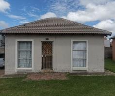 House for sale in George Botha Park