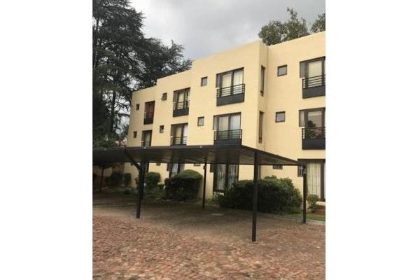 1 bedroom 1 bathroom apartment centrally located within the heart of Sandton CBD!
1 covered parking
Ample Visitors Parking

Rental ...