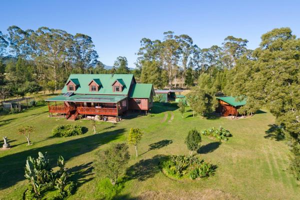 Leeuwenbosch Estate is a small farming community comprising of 16 smallholdings - located on the doorstep of Knysna&#39;s most ...