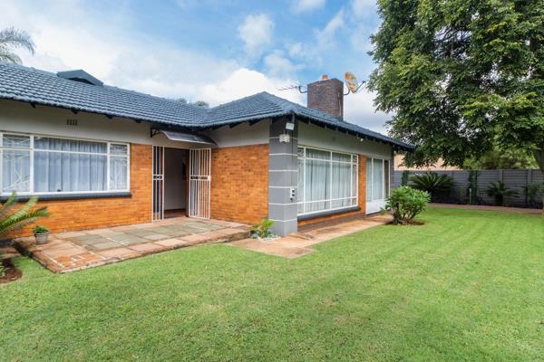 Charming 3-Bedroom Family Home for Sale in Birchleigh, Kempton Park
This beautifully maintained 3-bedroom family home is a must-see! ...