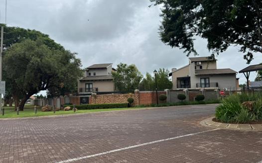 2 Bedroom Apartment / Flat to rent in Waterval East