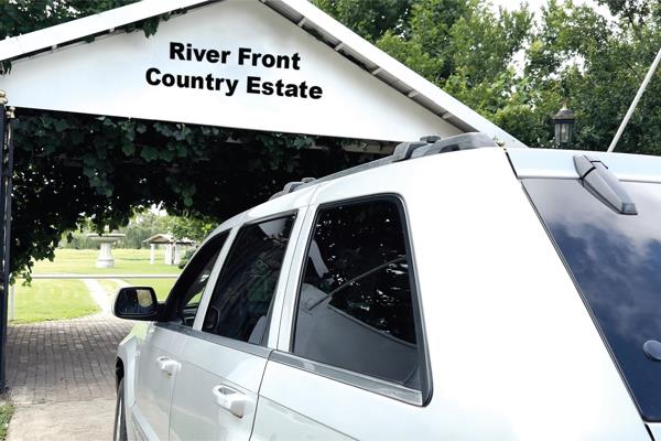 40 minutes drive into the country from Africa’s Wealthiest City you arrive at this River ...