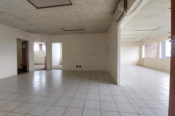 Third-floor office space available, measuring approximately 220m2.

Rental: R12,960 ...