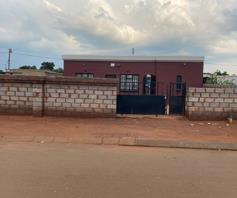 House for sale in Katlehong South