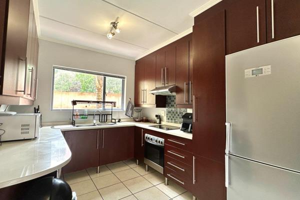 Modern 2-Bedroom Apartment with Balcony in a Lifestyle Estate

Discover comfortable and convenient living in this modern 2-bedroom ...