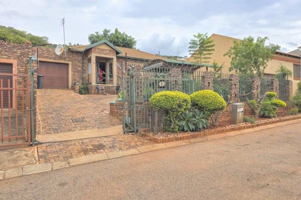 Exclusive Mandate!!

This property is in a Secure Estate in Amandasig
This property ...