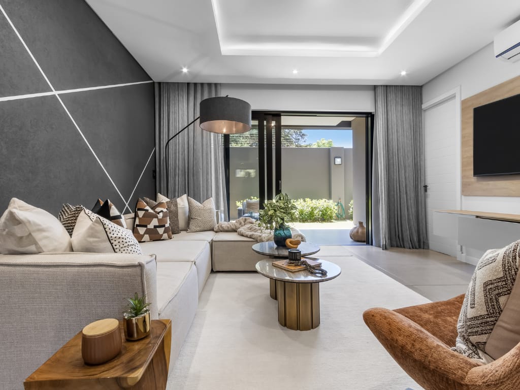 2 Bedroom Apartment / flat for sale in Bryanston - 3 The Azura, 118 ...