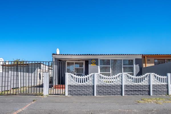 ****Exclusive Mandate**** 
  
This neat 3-bedroom home is situated in the family-orientated neighbourhood of Bishop Lavis. The property ...