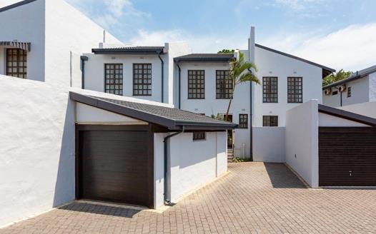 2 Bedroom Apartment / Flat for sale in Umhlanga Central