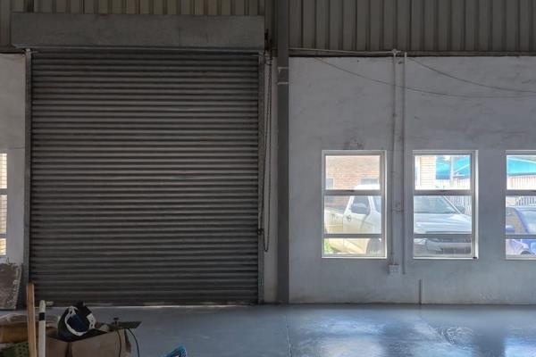 Discover this well-positioned 180m2 warehouse to let in Amanzimtoti, offering an excellent opportunity for businesses seeking a secure ...