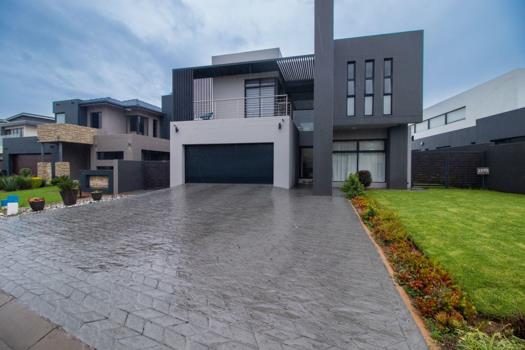 5 Bedroom House for sale in Swallow Hills Lifestyle Estate