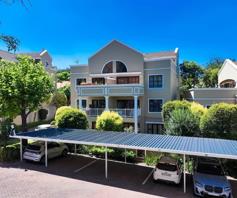 Apartment / Flat for sale in Saxonwold