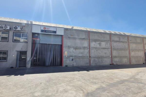 This e851m2 industrial property, located on Hunt Road in the secure Security Park ...