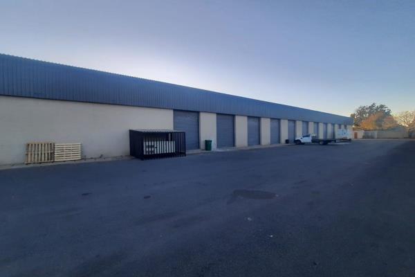 Rental: R12 750 - This neat mini-industrial warehouse is immediately available for occupation and perfect for a small to medium ...