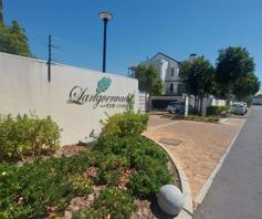 Apartment / Flat for sale in Silver Oaks