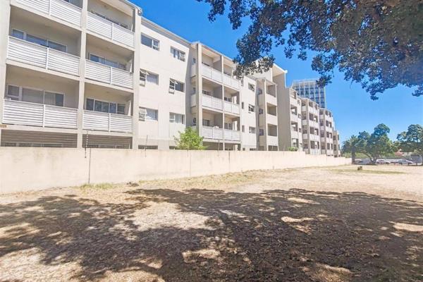 This 58-square-meter apartment offers a practical and inviting living space with a large kitchen and balcony, perfect for those seeking ...