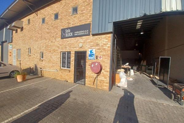 On offer is a neat industrial unit in a secure industrial park in Laser Park. The unit ...