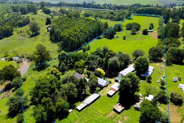 Versatile Midlands Farm with River Frontage &amp; Income Potential 

SOLE MANDATE: With river frontage onto the Umgeni River this 6.3 ...