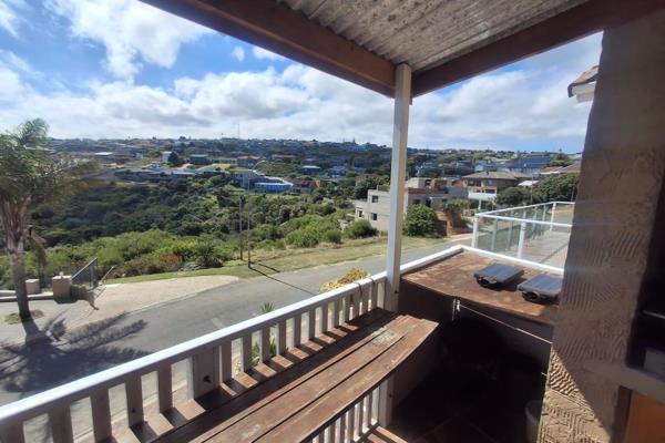 This stunning double-storey Duet are situated in the wonderful Dana Bay with its ...