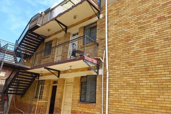 **A Versatile Investment Opportunity in Bellevue, Johannesburg: Endless Possibilities Await! **
This expansive commercial property in ...