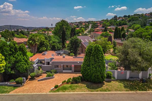 Tranquil Elegance: A Dream Home by the Water

Set on a generous 1,229sqm stand, this 3-bedroom, 2-bathroom sanctuary offers a ...