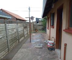 House for sale in Duduza