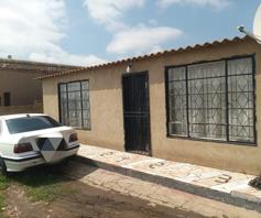 House for sale in Tsakane Central