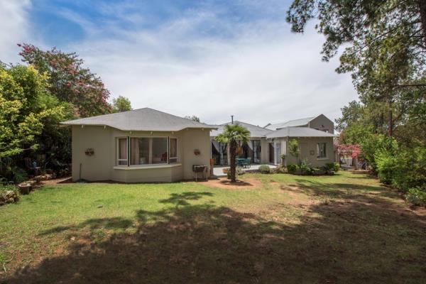 This property has a main house offering three bedrooms, two bathrooms plus two spacious ...