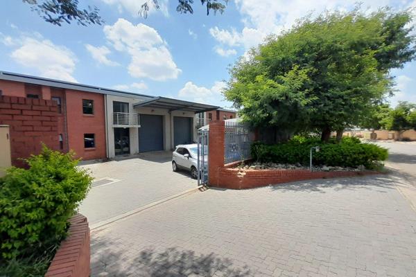 A prime business industrial unit is immediately available to lease in the secure N4 Gateway Light Industrial Park, Pretoria ...