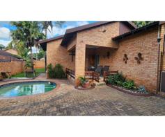 House for sale in West Acres Ext 2