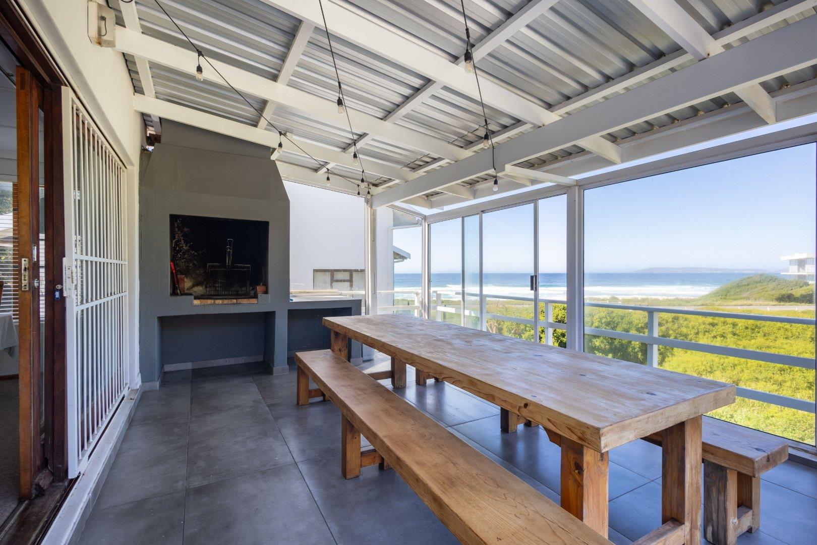 Photo of 4 Bedroom House to rent in Keurbooms