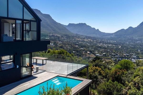 Perched on the upper ridge of Mount Rhodes, this newly built architectural marvel commands breathtaking, uninterrupted views stretching ...