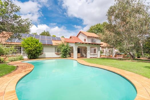 5 Bedroom House for sale in Northcliff