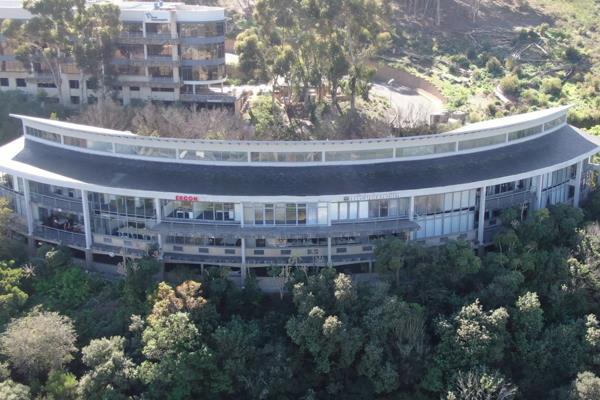 This exceptional office space, To Let in Tygerberg Office Park, Plattekloof, offers a ...